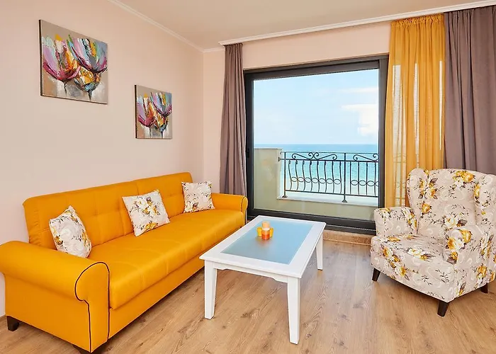 アパート Seafront ポモリエ