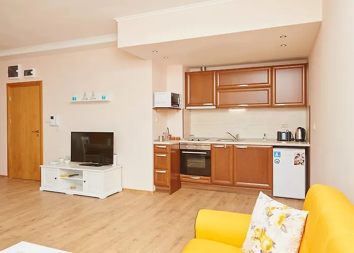 Seafront ポモリエ