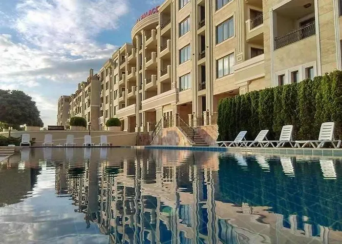 Seafront ポモリエ