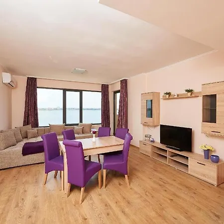 Seafront Appartement *